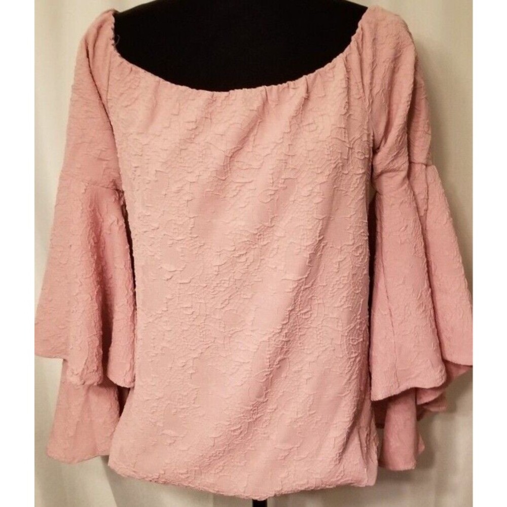 Free Generation Women's Blouse Misty Rose Textured Unique Sleeve NEW Tags Medium